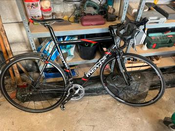 Koersfiets/racefiets beschikbaar voor biedingen