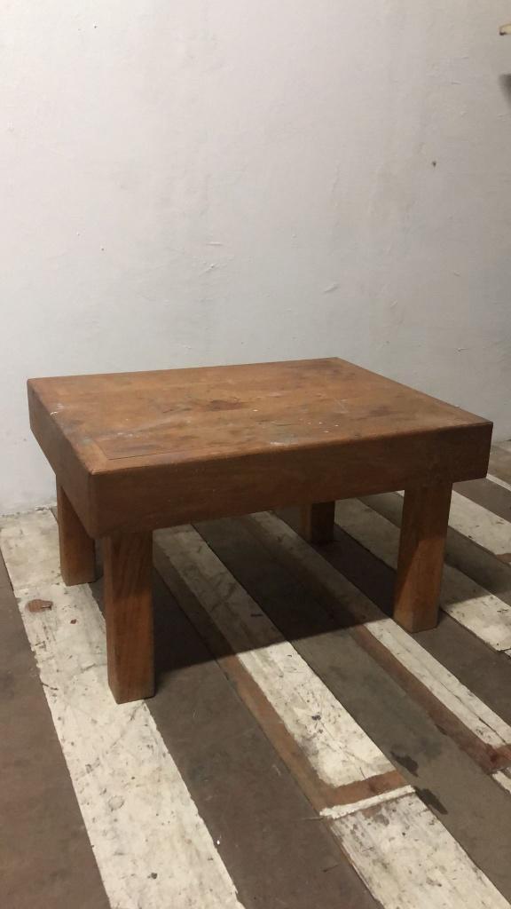 Table d'appoint en chêne massif - industriel/shabby chic, Antiquités & Art, Antiquités | Meubles | Tables, Enlèvement