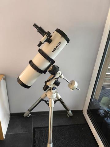 Télescope Meade LXD75 Go-to 152mm disponible aux enchères