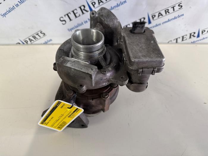 Turbo van een Mercedes Vito, Auto-onderdelen, Motor en Toebehoren, Mercedes-Benz, Gebruikt, 3 maanden garantie, Ophalen of Verzenden