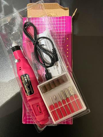 PONCEUSE MANUCURE 3000/20000t neuve, Electroménager, Comme neuf