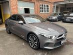Mercedes-Benz A250e Berline 8G-DCT  * plug-in hybride *, Auto's, Automaat, USB, 4 cilinders, Leder en Stof