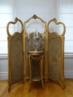 Frans verguld kamerscherm, Enlèvement