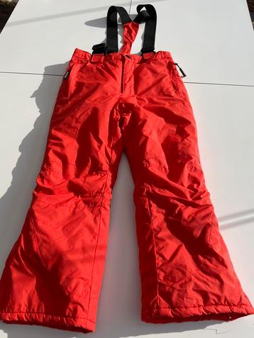 Skibroek unisex - rood - 6 jaar - Snowpeak - als nieuw beschikbaar voor biedingen