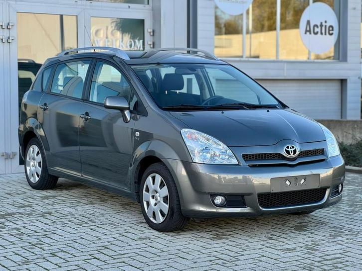 Toyota Corolla Verso 1.8 BENZINE 051.000 KM. AUTOMAAT 7 ZIT, Auto's, Toyota, Particulier, Corolla Verso, Centrale vergrendeling