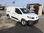 peugeot partner l2 100pk 2025 10km 3plaatsen full/option, Autos, Camionnettes & Utilitaires, 100 kW, Achat, Capteur de stationnement