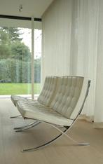 Barcelona chairs off white leder (2 stuks) Original by Knoll, Huis en Inrichting, Fauteuils, Ophalen, Gebruikt