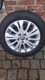 Set aluminium velgen + banden 215/60 R17 Volkswagen, Auto-onderdelen, Banden en Velgen, Ophalen, Band(en)