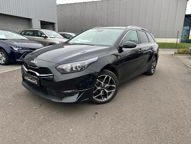 Kia Ceed SW, 1.5 benzine, 160 pk, CARPLAY / CAMERA / KEYLESS, Auto's, Kia, Bedrijf, Te koop, ABS, Achteruitrijcamera, Adaptieve lichten