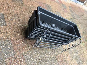 Rommelmarktspullen  beschikbaar voor biedingen