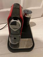 Nespresso Krups met melkopschuimer, Ophalen, Zo goed als nieuw