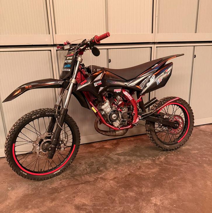 Beta rr50 rijklaar‼️, Fietsen en Brommers, Brommers | Crossbrommers, Ophalen