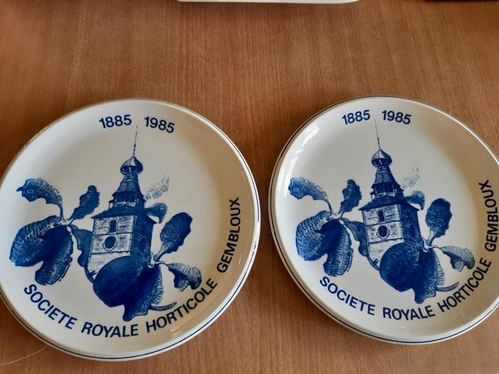 Lot : 2 ass. "Institut Horticole Gembloux" - faïence Boch, Maison & Meubles, Cuisine | Vaisselle, Enlèvement ou Envoi