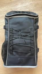 Rains Trail Mountaineer Bag, Handtassen en Accessoires, Tassen | Reistassen en Weekendtassen, Ophalen, Zo goed als nieuw, Zwart