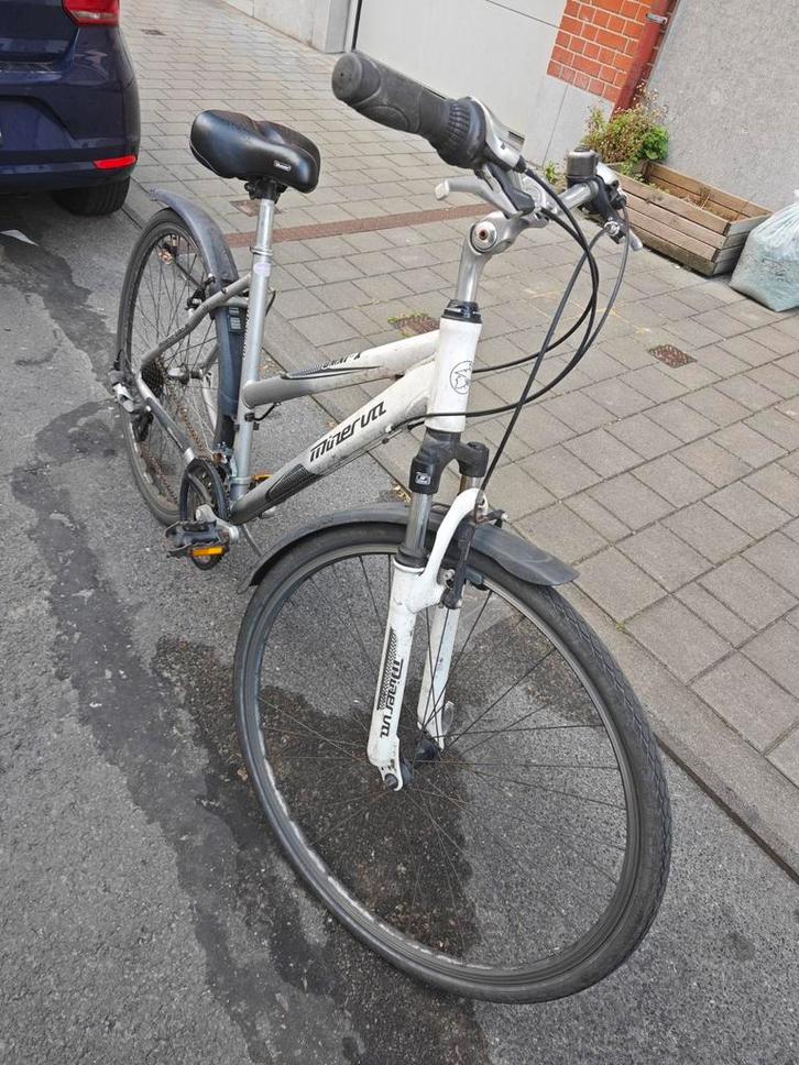 Vélo Ville femme/uni Minerva, Fietsen en Brommers, Fietsen | Dames | Sportfietsen en Toerfietsen, Zo goed als nieuw, Ophalen