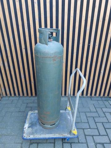 Lege gasfles beschikbaar voor biedingen