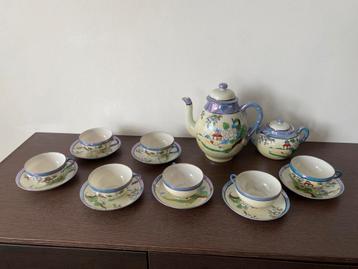 Chinees porselein servies beschikbaar voor biedingen