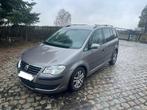 Vw touran 19tdi 105pk 6vit mod 2009 airconditioning ja ctok, Auto's, Voorwielaandrijving, 4 cilinders, Parkeersensor, Te koop