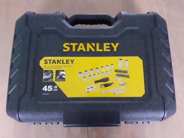 COFFRET DE DOUILLES + EMBOUTS DE MARQUE STANLEY beschikbaar voor biedingen