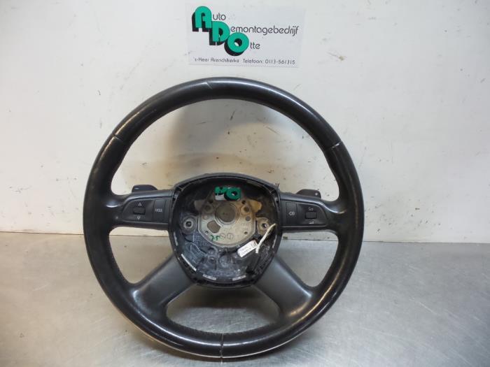 Volant d'un Audi A6 (A6 04-), Autos : Pièces & Accessoires, Commande, Audi, Utilisé, Enlèvement ou Envoi