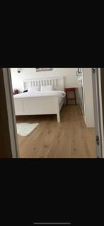 Bed met nieuwe matras  1,80 x  200 heel goede staat, Huis en Inrichting, Ophalen, Wit, Tweepersoons, Zo goed als nieuw