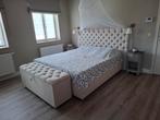 Suisse sense  boxspring met koffer, Huis en Inrichting, Slaapkamer | Complete slaapkamers, Ophalen, Zo goed als nieuw, Tweepersoons