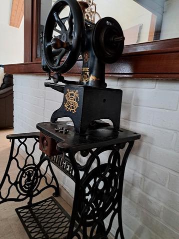 singer naaimachine voor leder, Antiek en Kunst, Antiek | Naaimachines, Ophalen