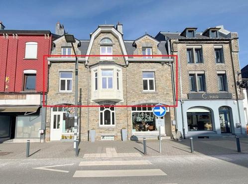 Bertrix: aangenaam appartement, 2 slaapkamers, stadscentrum., Immo, Appartementen en Studio's te huur, Provincie Luxemburg, 50 m² of meer