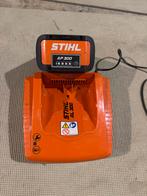 Stihl AP300 batterij en AL300 snellader, Ophalen, Zo goed als nieuw
