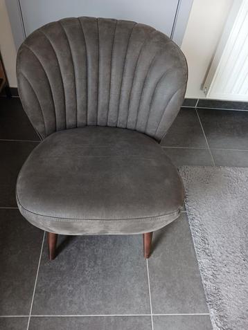 Fauteuil fluweel taupe in perfecte staat  beschikbaar voor biedingen