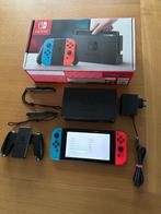 Nintendo Switch, Games en Spelcomputers, Spelcomputers | Nintendo Switch, Ophalen, Zo goed als nieuw, Met 2 controllers, Switch Original