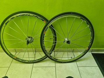 Racefietswielen MAVIC KSYRIUM SL SSC. beschikbaar voor biedingen