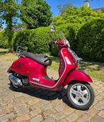 Mooie Vespa GTS 125cc Touring te koop., Motoren, Scooter, Particulier, 125 cc
