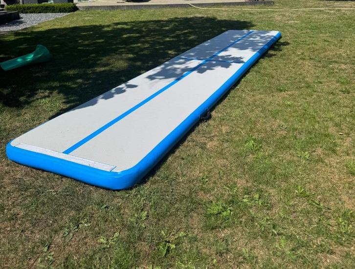 Airtrack 400x100cm, Sport en Fitness, Turnen, Zo goed als nieuw, Materiaal, Wit, Ophalen