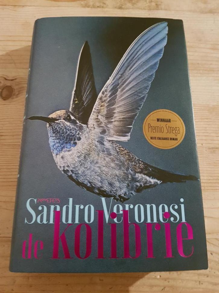 Sandro Veronesi - De kolibrie.  Beste Italiaanse roman  2020, Boeken, Literatuur, Zo goed als nieuw, Ophalen of Verzenden