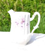 pot au lait vintage porcelaine fleur violette, Antiek en Kunst, Antiek | Porselein, Ophalen of Verzenden