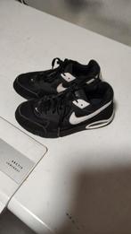 Nike Air Max maat 33, Enfants & Bébés, Vêtements enfant | Chaussures & Chaussettes, NIKE, Garçon ou Fille, Enlèvement ou Envoi