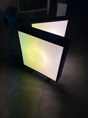 Grote stevige aluminium  reclame lichtbakken 80x80cm beschikbaar voor biedingen