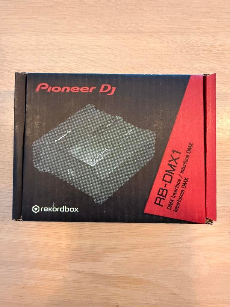 Rb-dmx1 automatische lichtsturing pioneer rekordbox, Muziek en Instrumenten, Dj-sets en Draaitafels, Zo goed als nieuw, Ophalen