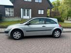 Renault Megane 1.6i benzine Airco weinig km reeds gekeurd, Bedrijf, 1586 cc, Euro 4, 66 kW