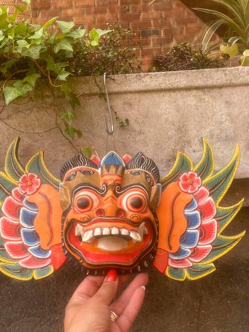 Antiek Balinees masker hout met de hand gekerft, Antiek en Kunst, Kunst | Beelden en Houtsnijwerken, Ophalen of Verzenden