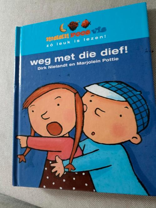 Dirk Nielandt - Weg met die dief!, Livres, Livres pour enfants | Jeunesse | Moins de 10 ans, Comme neuf, Enlèvement ou Envoi