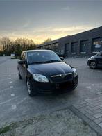 Skoda Fabia 2010 1.2 benzine GEKEURD, Auto's, Skoda, Stof, Zwart, 1199 cc, USB