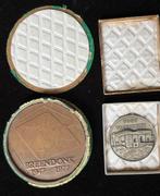 Set van 2 Breendonk-medailles (fort + Baron Simonart), Postzegels en Munten, Ophalen of Verzenden, Brons