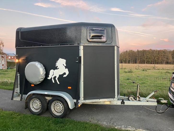 Paardentrailer te koop, Dieren en Toebehoren, Paarden en Pony's | Trailers en Aanhangwagens, Gebruikt, 2-paards trailer, Hout