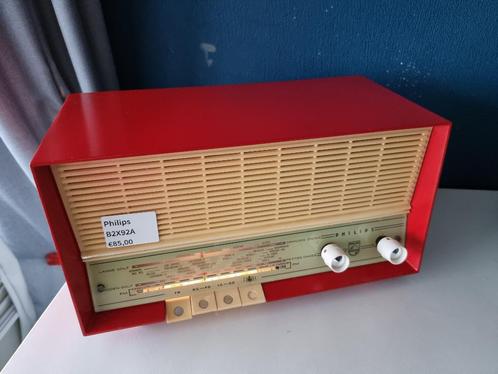 Philips B2X92A  Met MG-LG-FM en Bluetooth, Antiek en Kunst, Antiek | Tv's en Audio, Ophalen of Verzenden