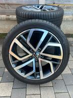 VW TOURAN & CADDY ZOMERSET 225/45/R18 BIJNA NIEUW, Auto-onderdelen, Banden en Velgen, Ophalen, 18 inch, Gebruikt, Banden en Velgen