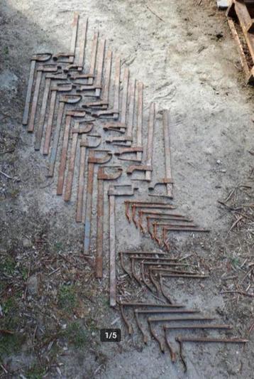 Lot profielhaken / betonhaken / metsershaken beschikbaar voor biedingen