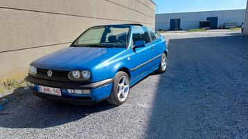 Golf cabrio beschikbaar voor biedingen