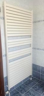 Jaga handdoek radiator, wit, afmeting 2,0 x 1,0 meter., Doe-het-zelf en Bouw, Verwarming en Radiatoren, Ophalen, Gebruikt